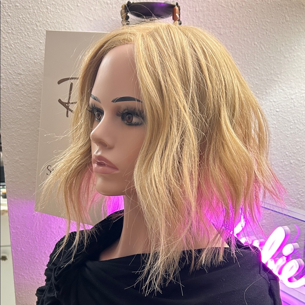 Blonde Wavy Hair Wig
